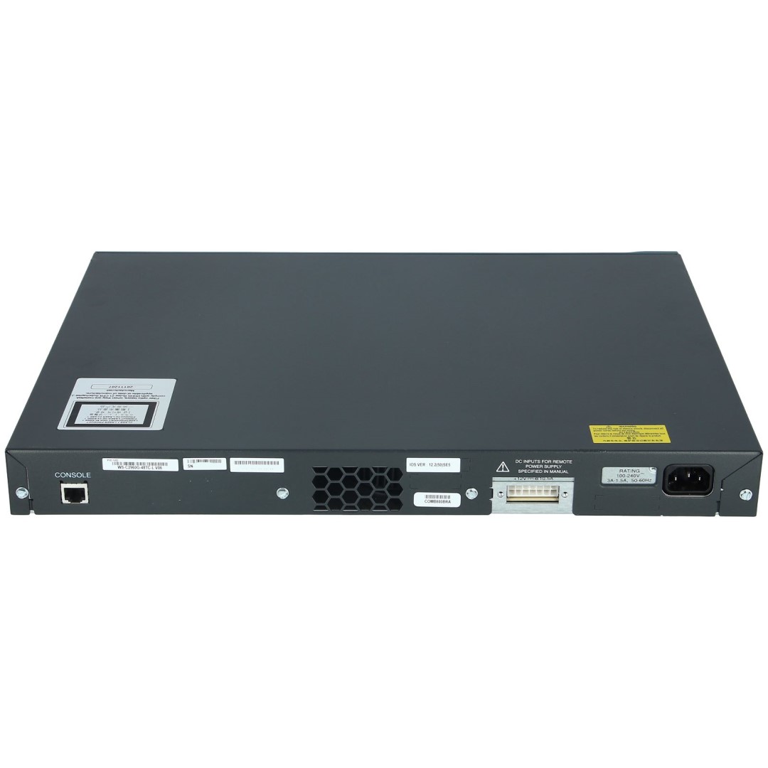 Cisco Catalyst 2960G 44 10/100/1000 ports and 4 dual-purpose uplinks (each dual-purpose uplink port has one 10/100/1000 Ethernet port and 1 SFP-based Gigabit Ethernet port, 1 port active), LAN Base Image